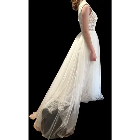 Sorayan size XS Wedding Dress - Picture 9 of 12